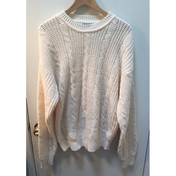 Snow'd in•oversized chunky sweater - Picture 2 of 4